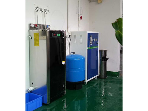 塘廈工廠過(guò)濾總機(jī)+不銹鋼飲水機(jī)